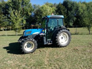 NEW HOLLAND T 4050